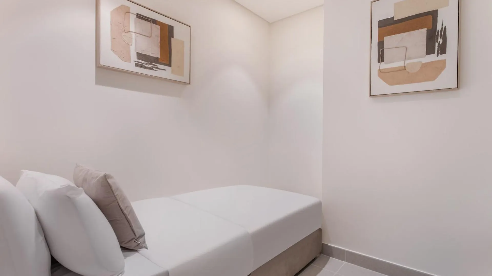 65Th High Floor - 4 Bedroom Apartment With Best Opera, Fountain & Burj Khalifa View - Downtown Dubai - Forte Tower 1 By Stayfinity For Max 9 Guests United Arab Emirates