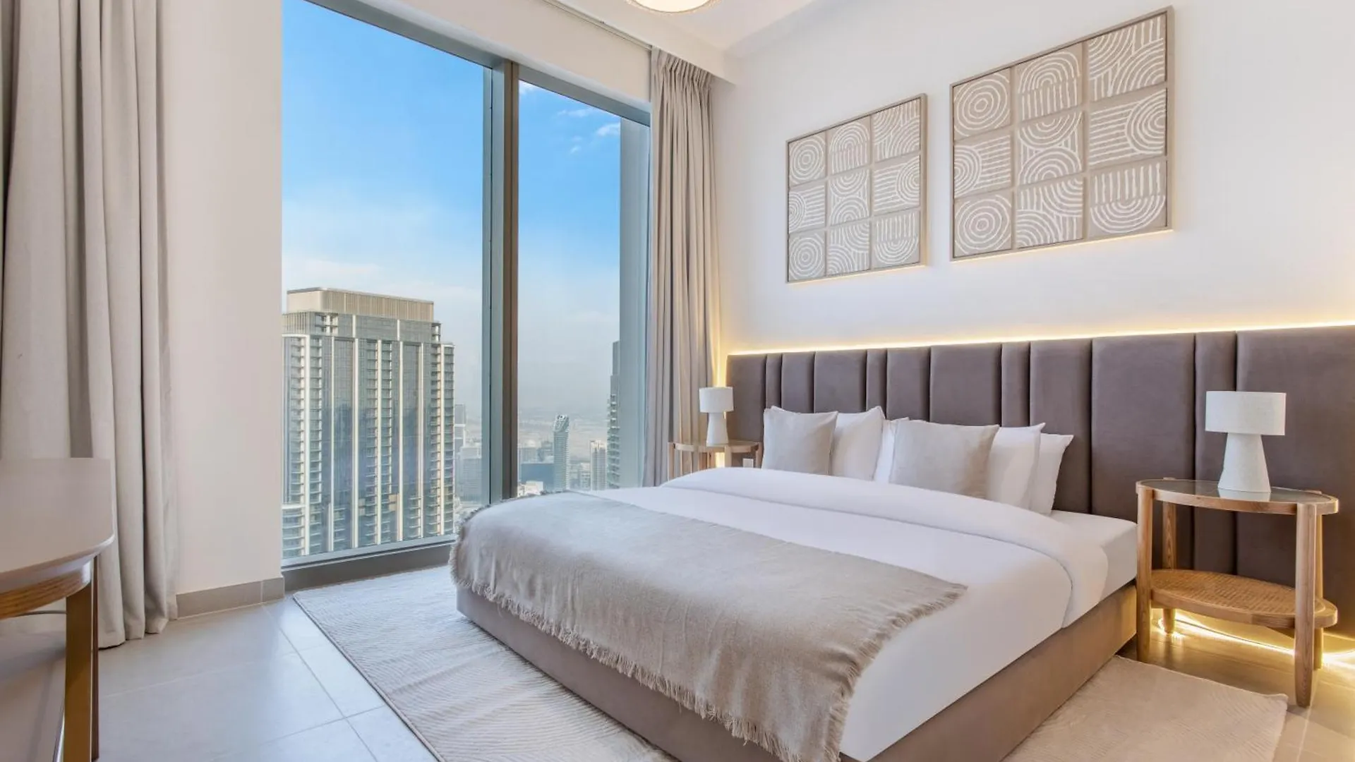 65Th High Floor - 4 Bedroom Apartment With Best Opera, Fountain & Burj Khalifa View - Downtown Dubai - Forte Tower 1 By Stayfinity For Max 9 Guests 0*,  United Arab Emirates